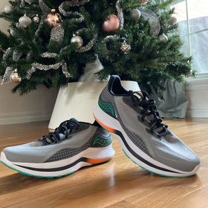 Mens Saucony Endorphin Shift 2